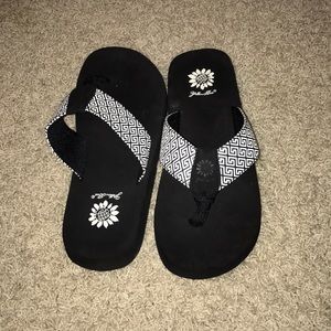 Black and White Yellow Bow Flip Flops